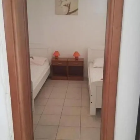 Mira Apartment