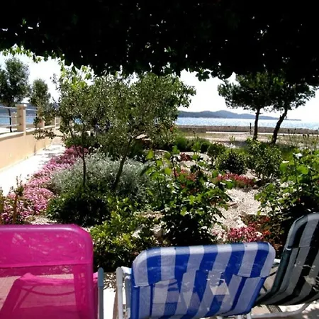 Apartment Mira Zaboric